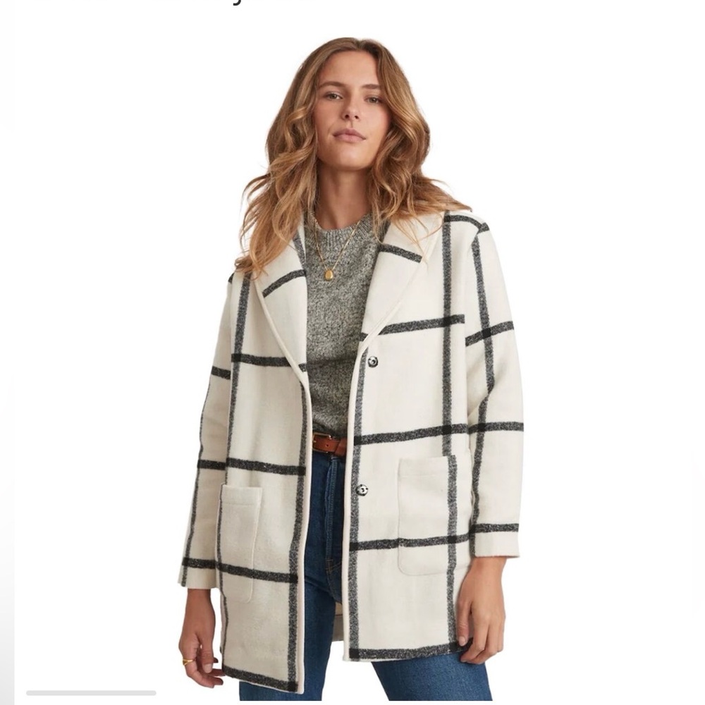 Marine Layer White and Black Liverpool Collar - Cozy Winter Coat!